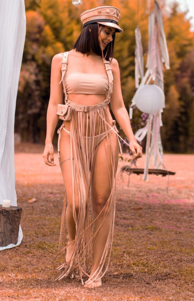 Safari Nude Hera