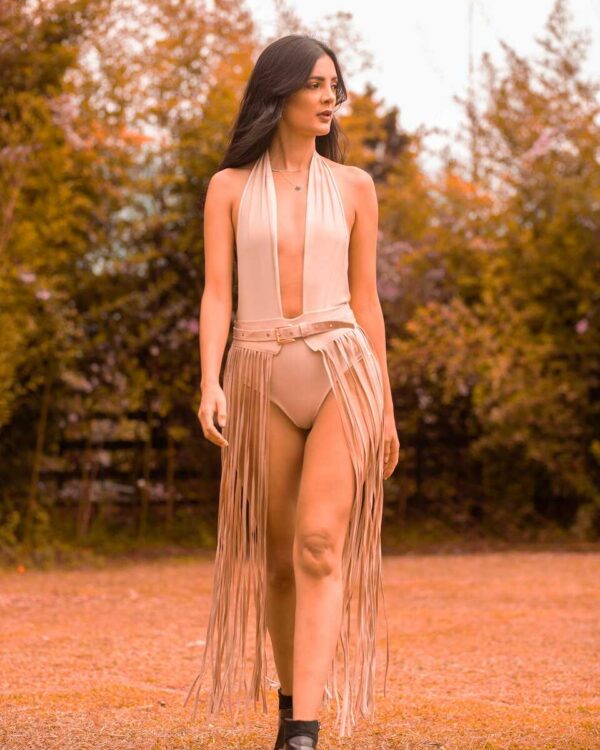 Set Safari Nude Amarat