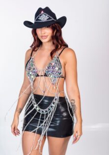 SHINY COWGIRL