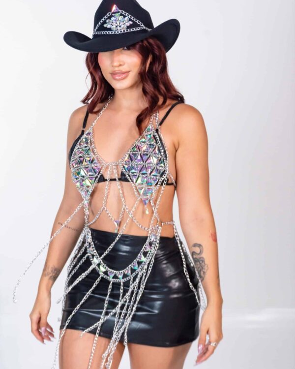 SHINY COWGIRL
